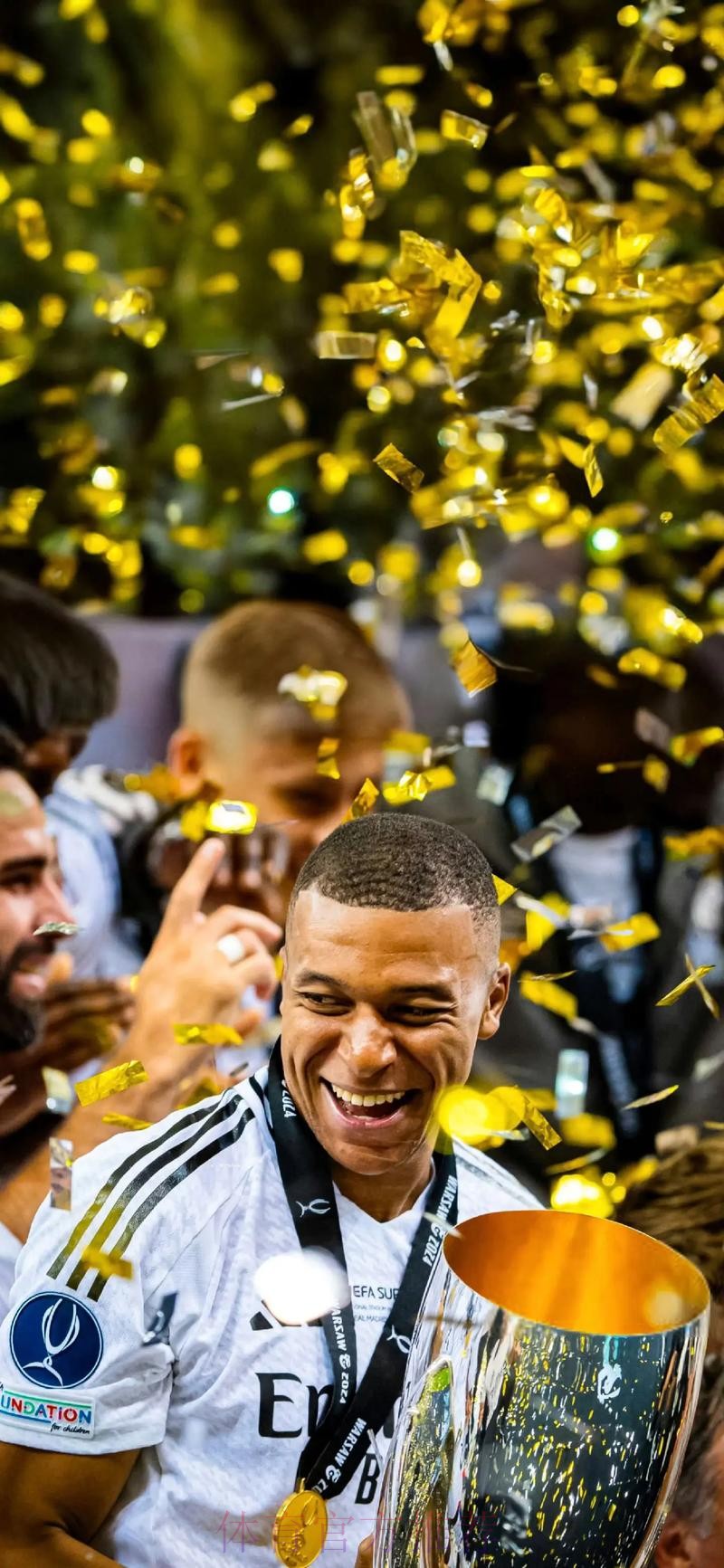 一山可容三虎!姆巴佩今夏留队 皇马等明年吃现成