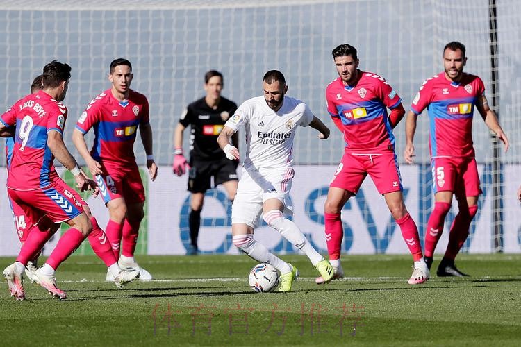 西甲-拉莫斯复出本泽马双响 皇马2-1逆转埃尔切 西甲-拉莫斯复出本泽马双响 皇马2-1逆转埃尔切